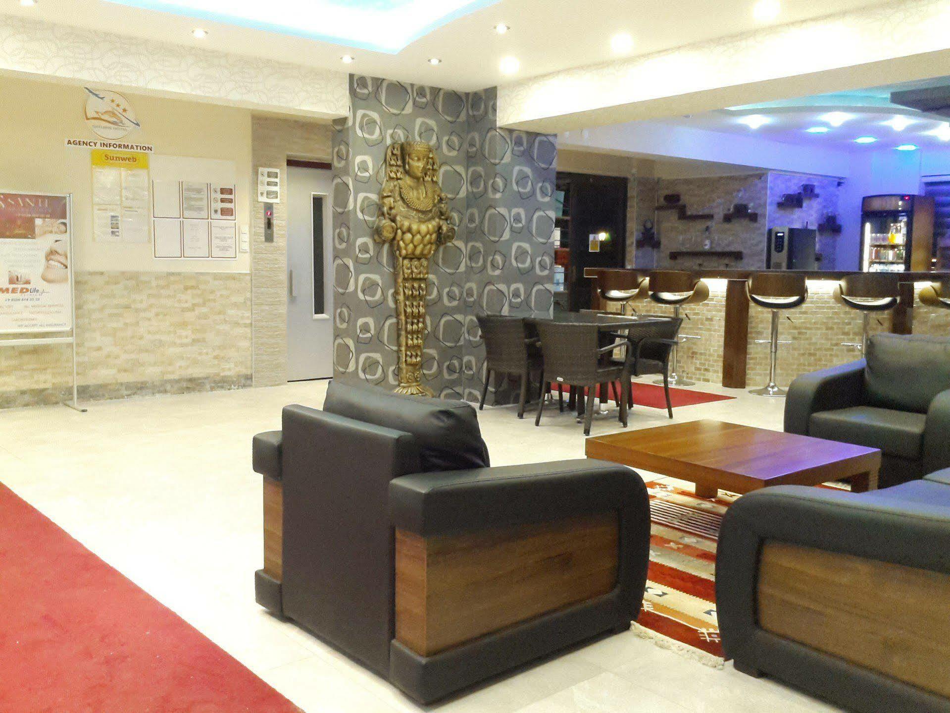 Saturn Hotel Кушадасы Экстерьер фото